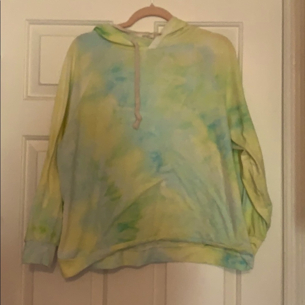 Blue and yellow comfy outfit - Picture 3 of 3